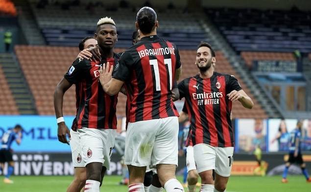  AC米兰德比战绝杀国米，莱奥补时世界波  